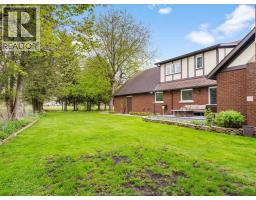 106 KAEL CRESCENT - 42
