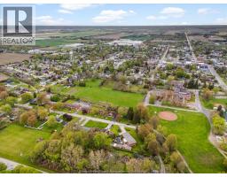 106 KAEL CRESCENT - 47