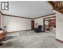 106 KAEL CRESCENT - 8