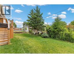 1067 MAPLE - 32
