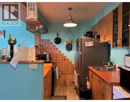 6647 THORNBERRY CRESCENT - 21