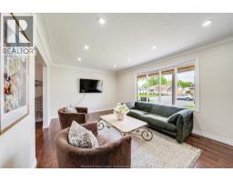 2958 LLOYD GEORGE BOULEVARD - 11