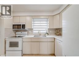 2958 LLOYD GEORGE BOULEVARD - 23