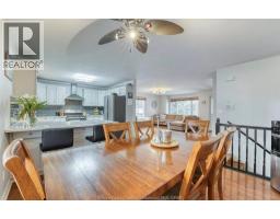 888 BAYVIEW - 11