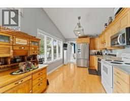 476 DALHOUSIE STREET - 11