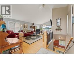 476 DALHOUSIE STREET - 3