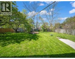 923 LAUZON ROAD - 25
