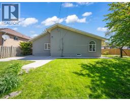 923 LAUZON ROAD - 27
