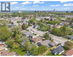 923 LAUZON ROAD - 39