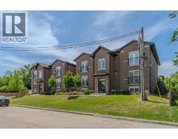 233 Watson AVENUE UnitNo. 101 - 2