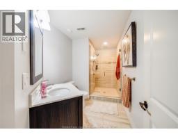 166 WOODYCREST - 31