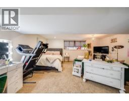 166 WOODYCREST - 33