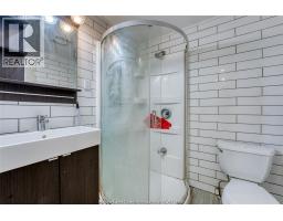 41 Giles BOULEVARD - 4