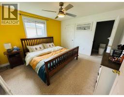 890 SOUTHWOOD DRIVE - 14