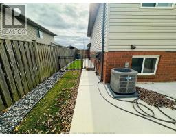 890 SOUTHWOOD DRIVE - 27