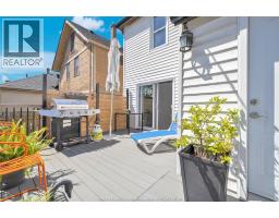 712 GLADSTONE - 28