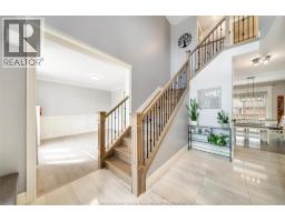 1096 CHARLOTTE CRESCENT - 18
