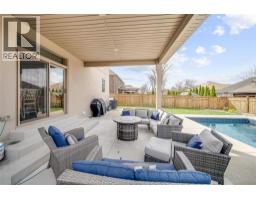 1096 CHARLOTTE CRESCENT - 41