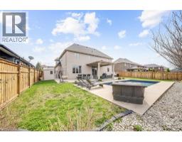 1096 CHARLOTTE CRESCENT - 43