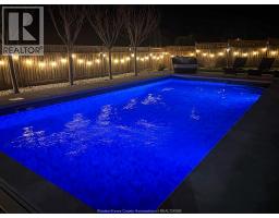 1096 CHARLOTTE CRESCENT - 46