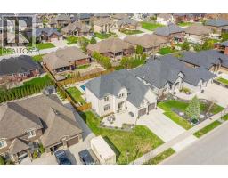 1096 CHARLOTTE CRESCENT - 49