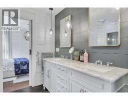 153 ADELAIDE STREET - 30