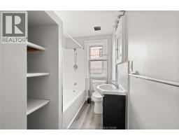 1389 LANGLOIS AVENUE - 8
