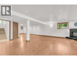944 IMPERIAL CRESCENT - 23