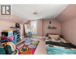 274 CRAWFORD AVENUE - 34