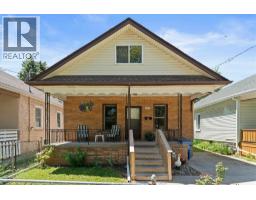 663 BROCK STREET - 1