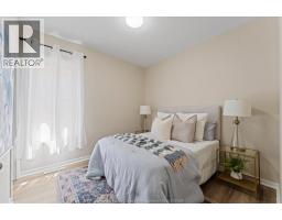 663 BROCK STREET - 21