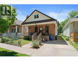 663 BROCK STREET - 3