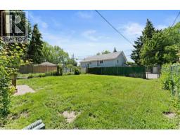 663 BROCK STREET - 34
