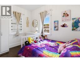 1220 GLADSTONE - 21