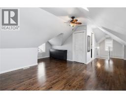 1220 GLADSTONE - 25