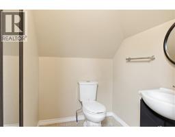 1220 GLADSTONE - 27