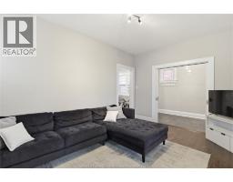 1220 GLADSTONE - 5