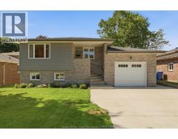 187 WOODLAWN CRESCENT - 1