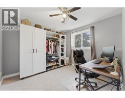 187 WOODLAWN CRESCENT - 19