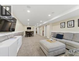 187 WOODLAWN CRESCENT - 23