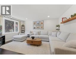 187 WOODLAWN CRESCENT - 6