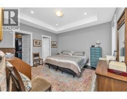 1342 CYPRESS AVENUE - 23