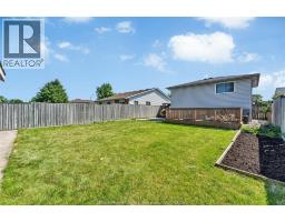 3994 ACORN CRESCENT - 32