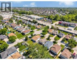 3994 ACORN CRESCENT - 41