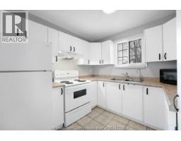 8665 DARLINGTON CRESCENT - 10
