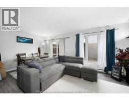 8665 DARLINGTON CRESCENT - 6