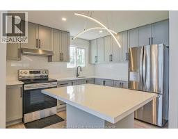 262 COTTERIE PARK - 11