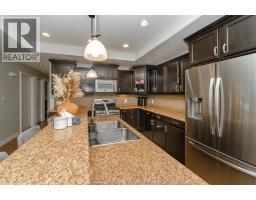 37 ANTONIO COURT - 11