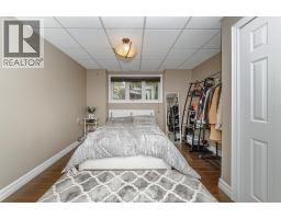37 ANTONIO COURT - 18