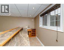 37 ANTONIO COURT - 24